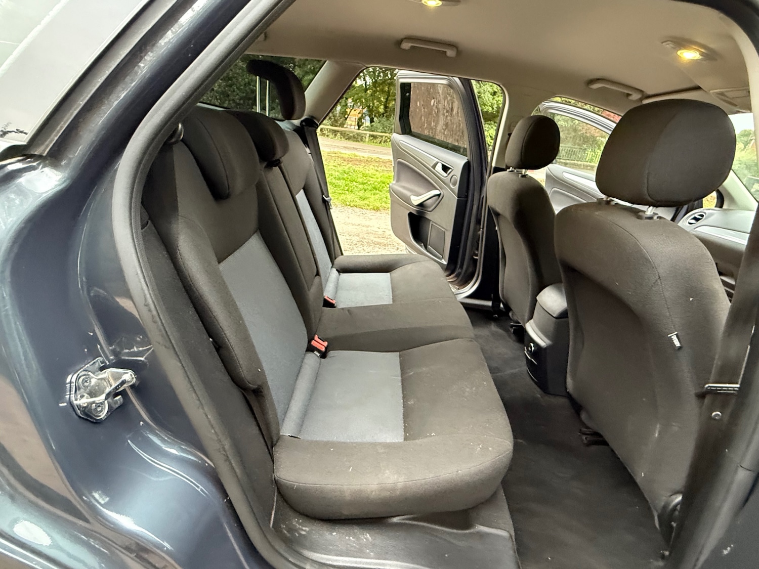 Used Ford Mondeo 2018 for sale - 76082877: Photo 12