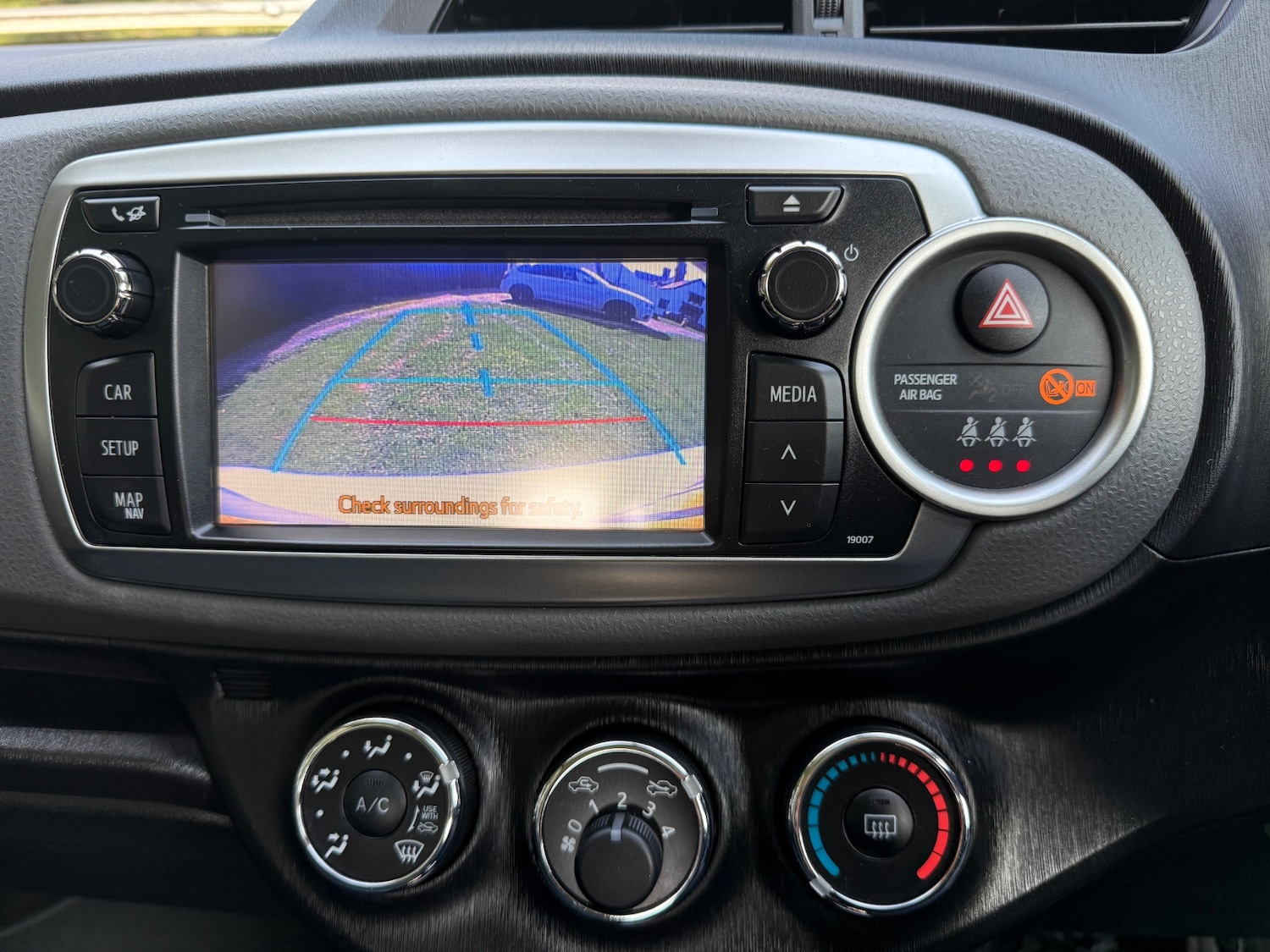 Used Toyota Yaris 2013 for sale - 77973995: Photo 17