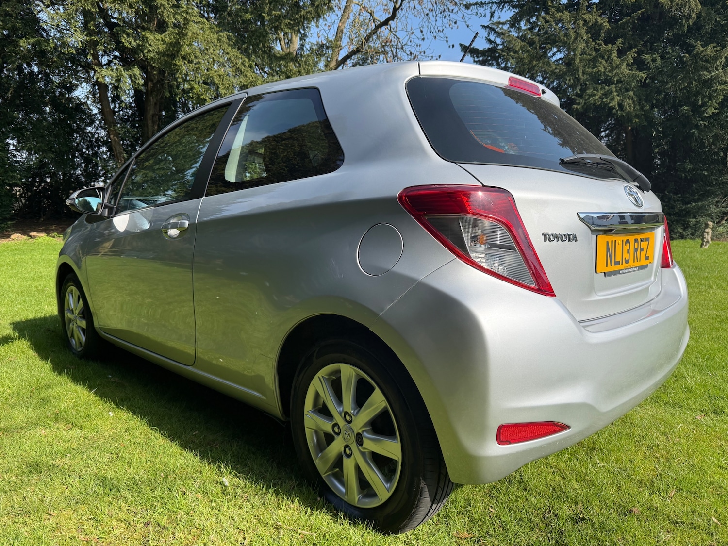 Used Toyota Yaris 2013 for sale - 77973995: Photo 6