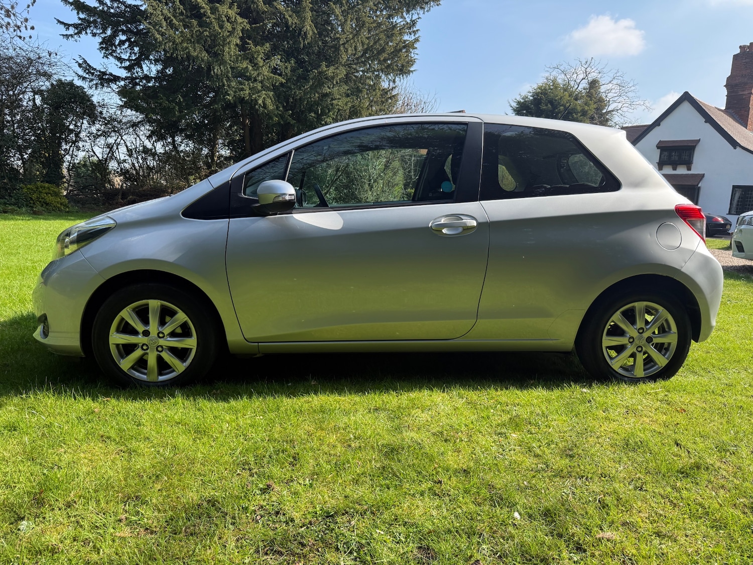 Used Toyota Yaris 2013 for sale - 77973995: Photo 7