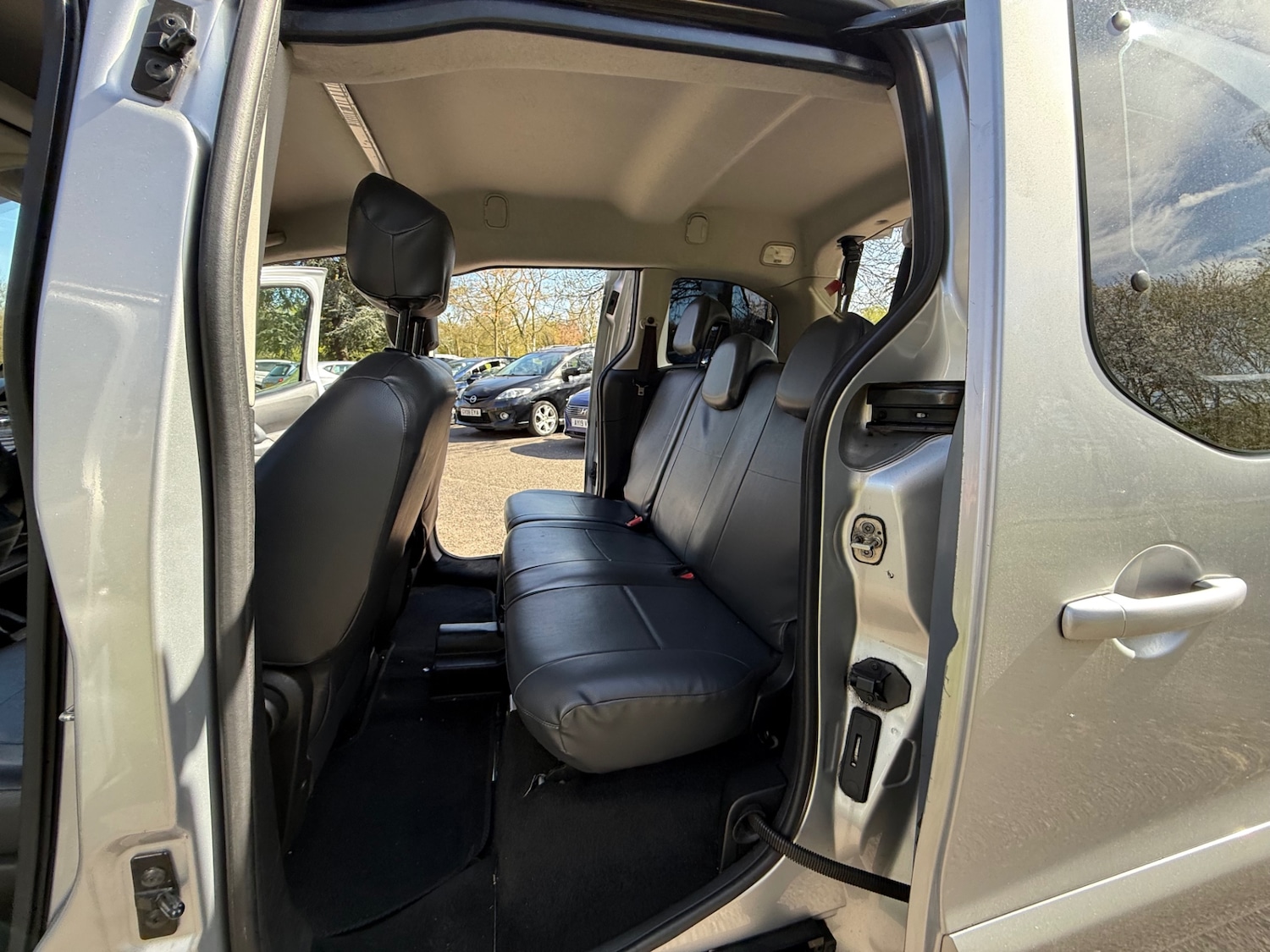 Used Peugeot Partner Tepee 2013 for sale - 78152451: Photo 9