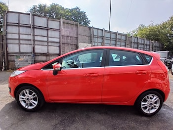 Used Ford Fiesta 2014 for sale - 79240575: Photo