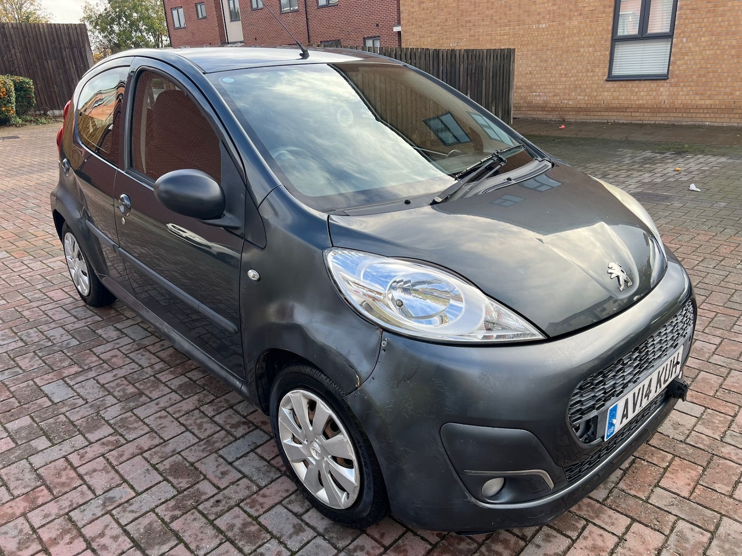 Used Peugeot 107 2014 for sale - 76316876: Photo 7