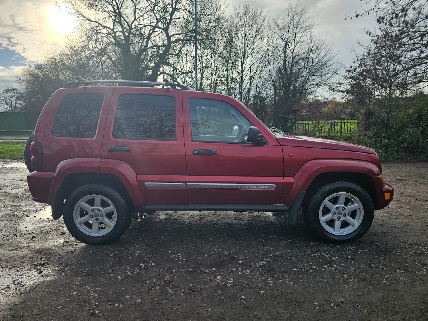 Used Jeep Cherokee 2006 for sale - 76693059: Photo 2