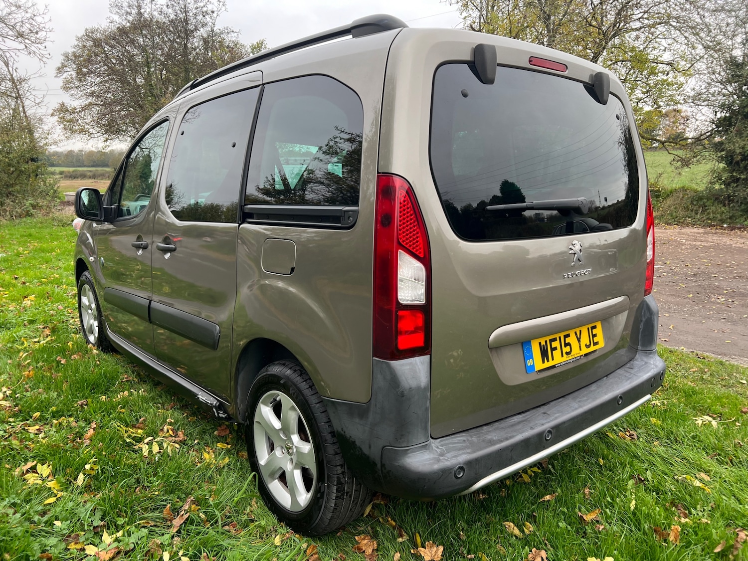 Used Peugeot Partner Tepee 2015 for sale - 76492095: Photo 5