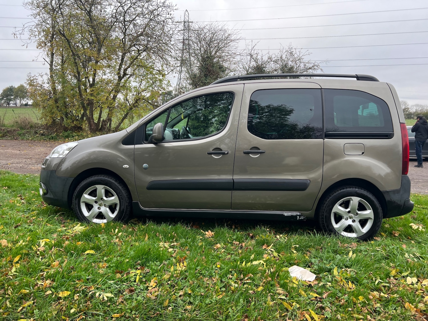 Used Peugeot Partner Tepee 2015 for sale - 76492095: Photo 6