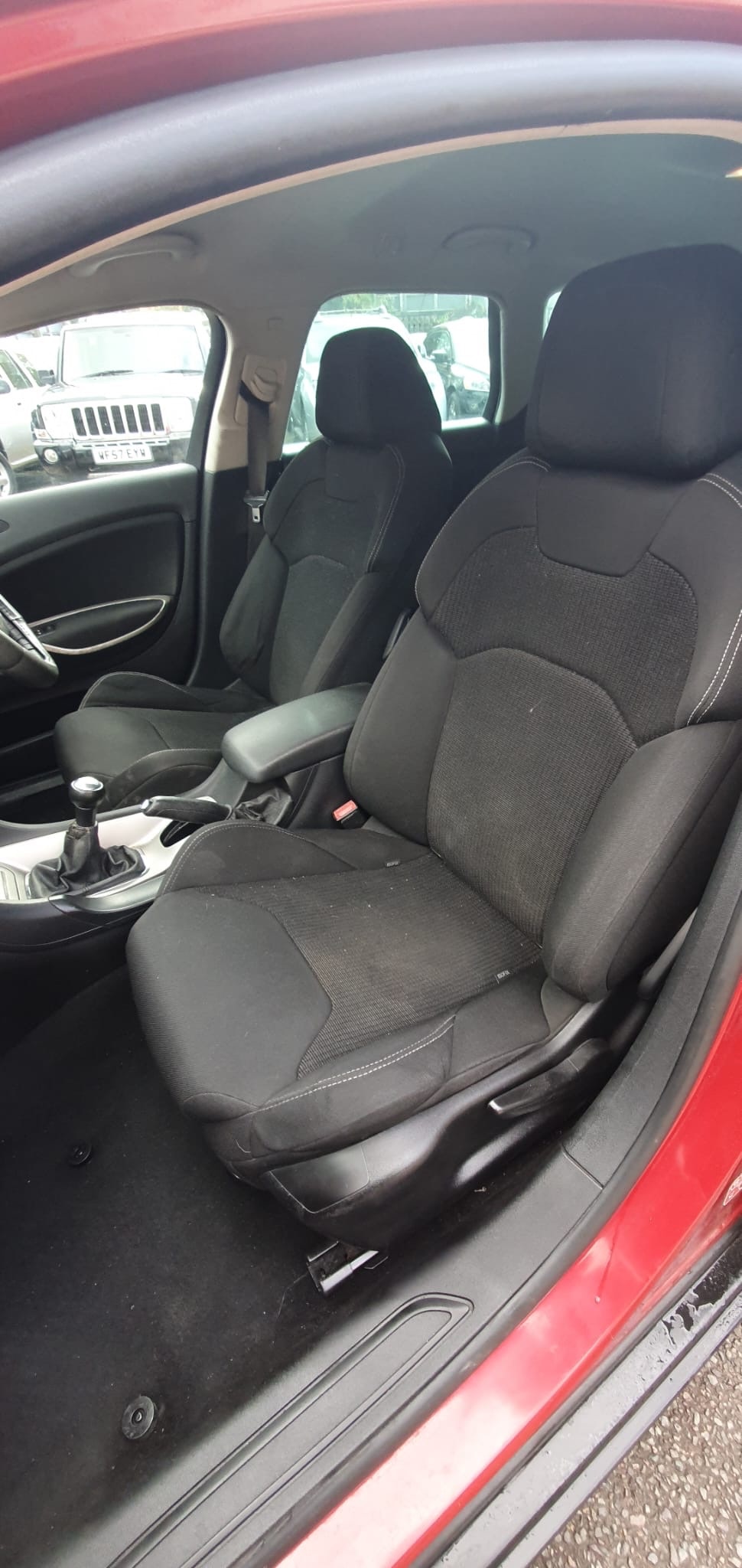 Used Citroen C5 2010 for sale - 76353439: Photo 11