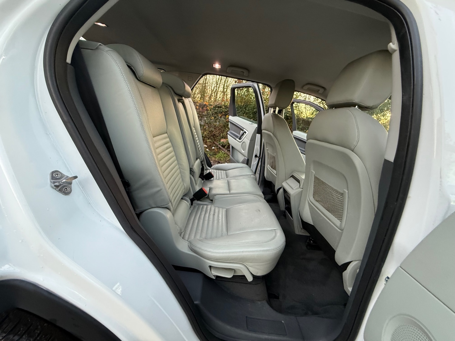 Used Land Rover Discovery Sport 2015 for sale - 76922018: Photo 11