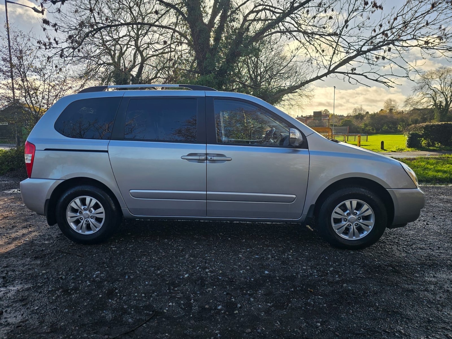 Used Kia Sedona 2011 for sale - 76693072: Photo 11