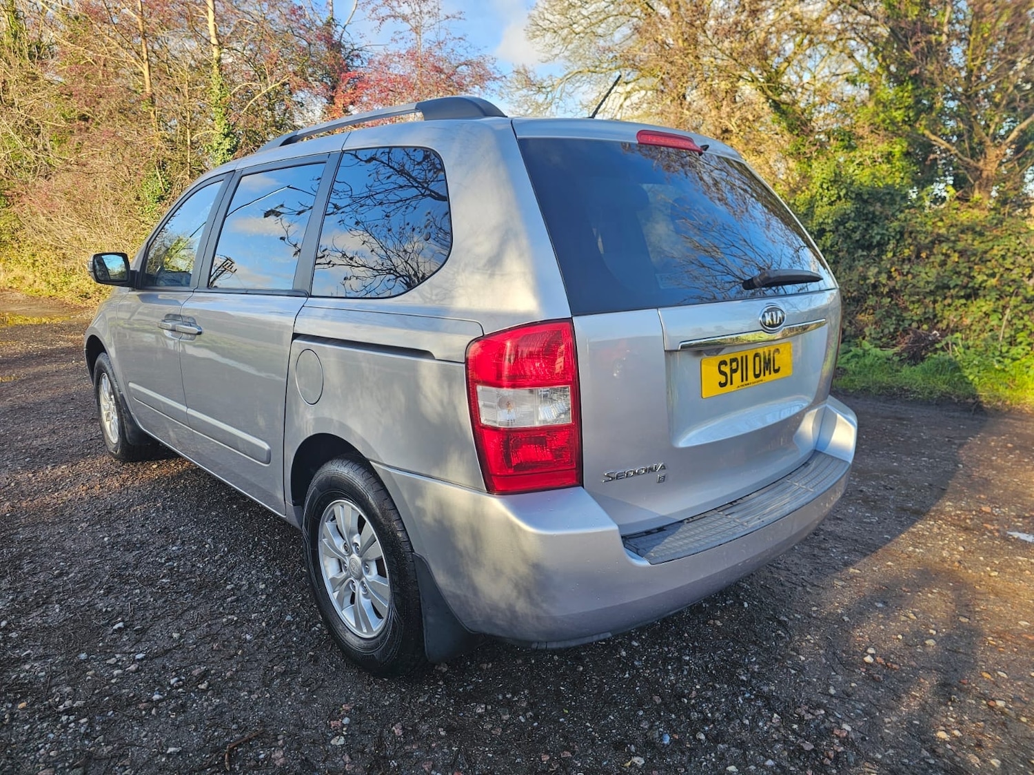 Used Kia Sedona 2011 for sale - 76693072: Photo 16