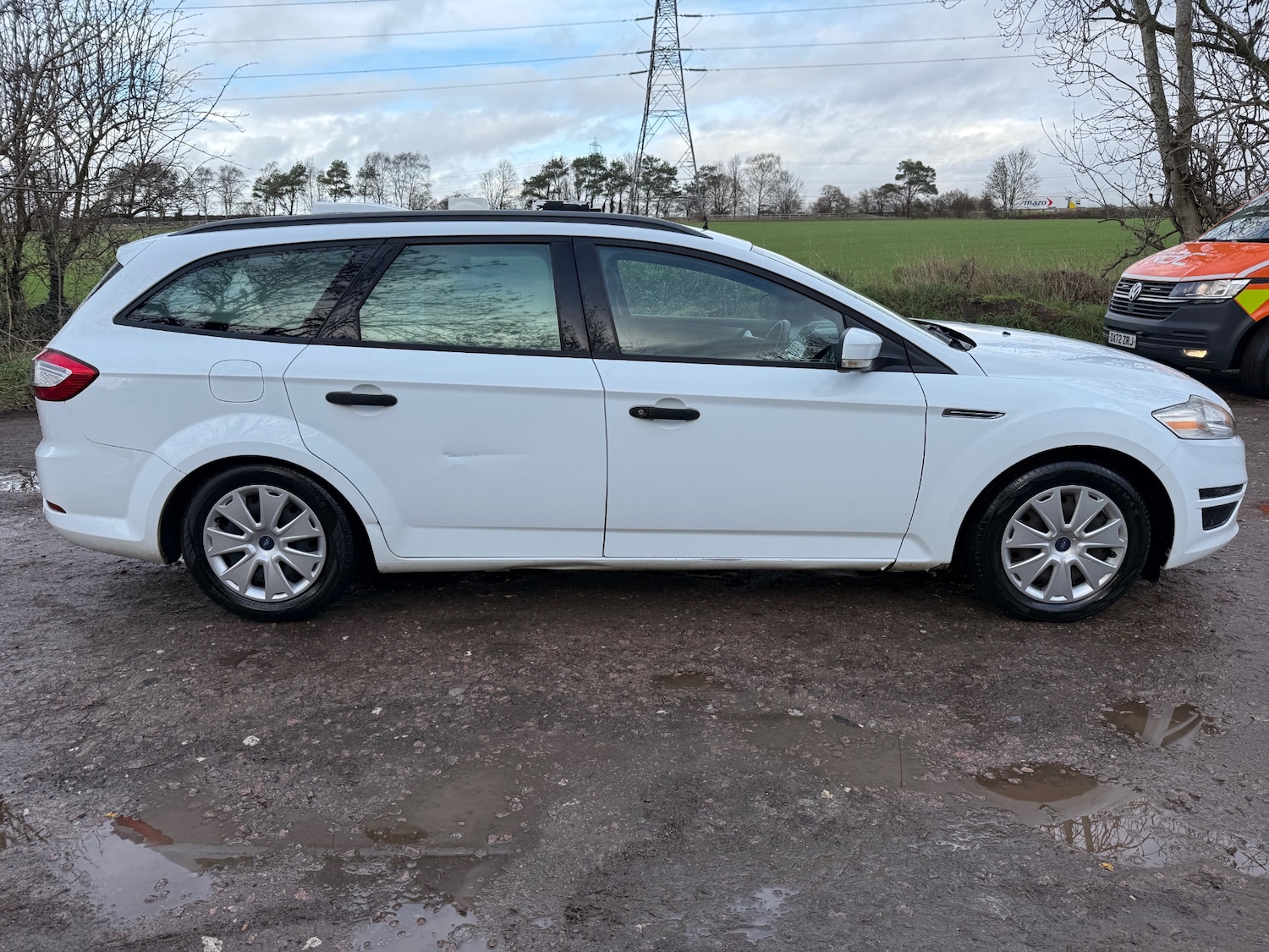 Used Ford Mondeo 2014 for sale - 76845862: Photo 2