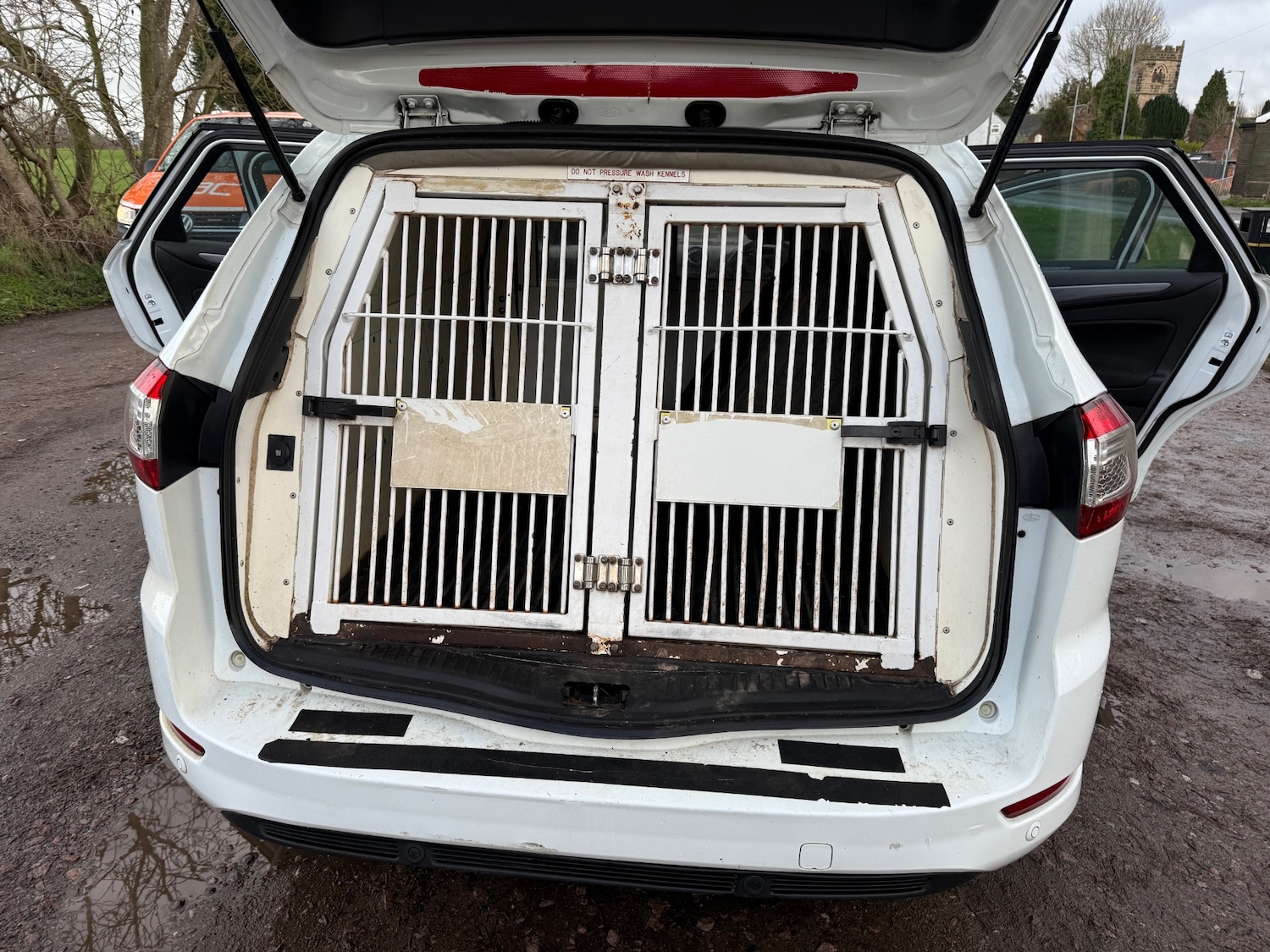 Used Ford Mondeo 2014 for sale - 76845862: Photo 9