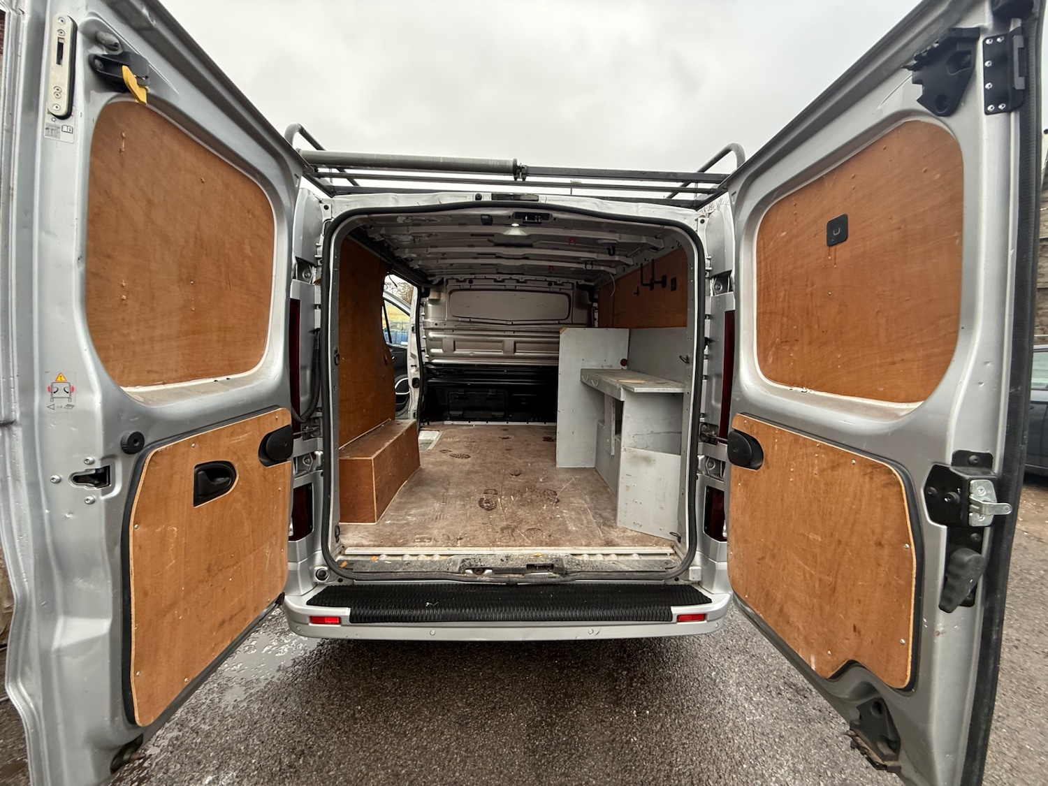 Used Vauxhall Vivaro 2017 for sale - 76720155: Photo 13