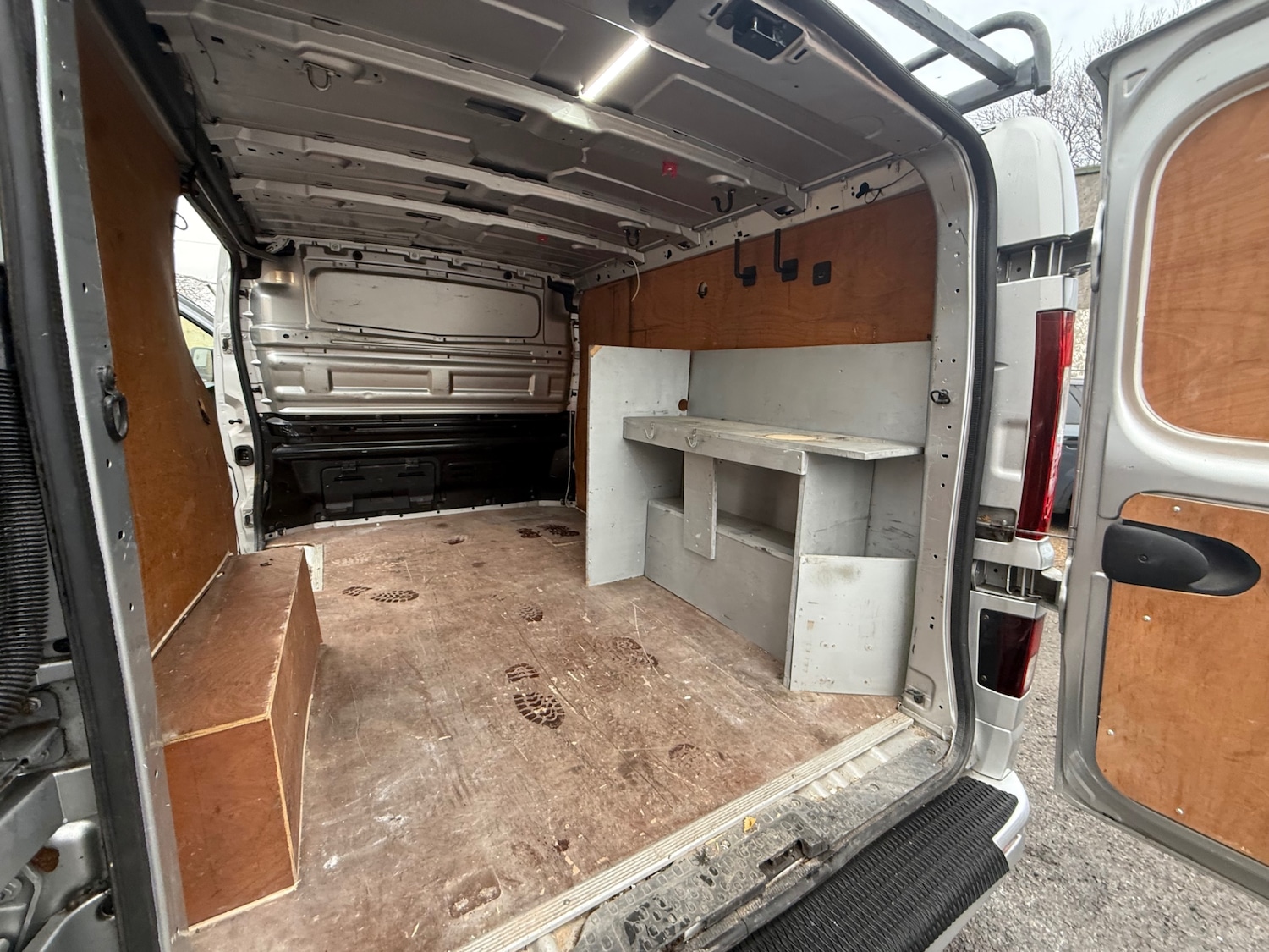 Used Vauxhall Vivaro 2017 for sale - 76720155: Photo 14