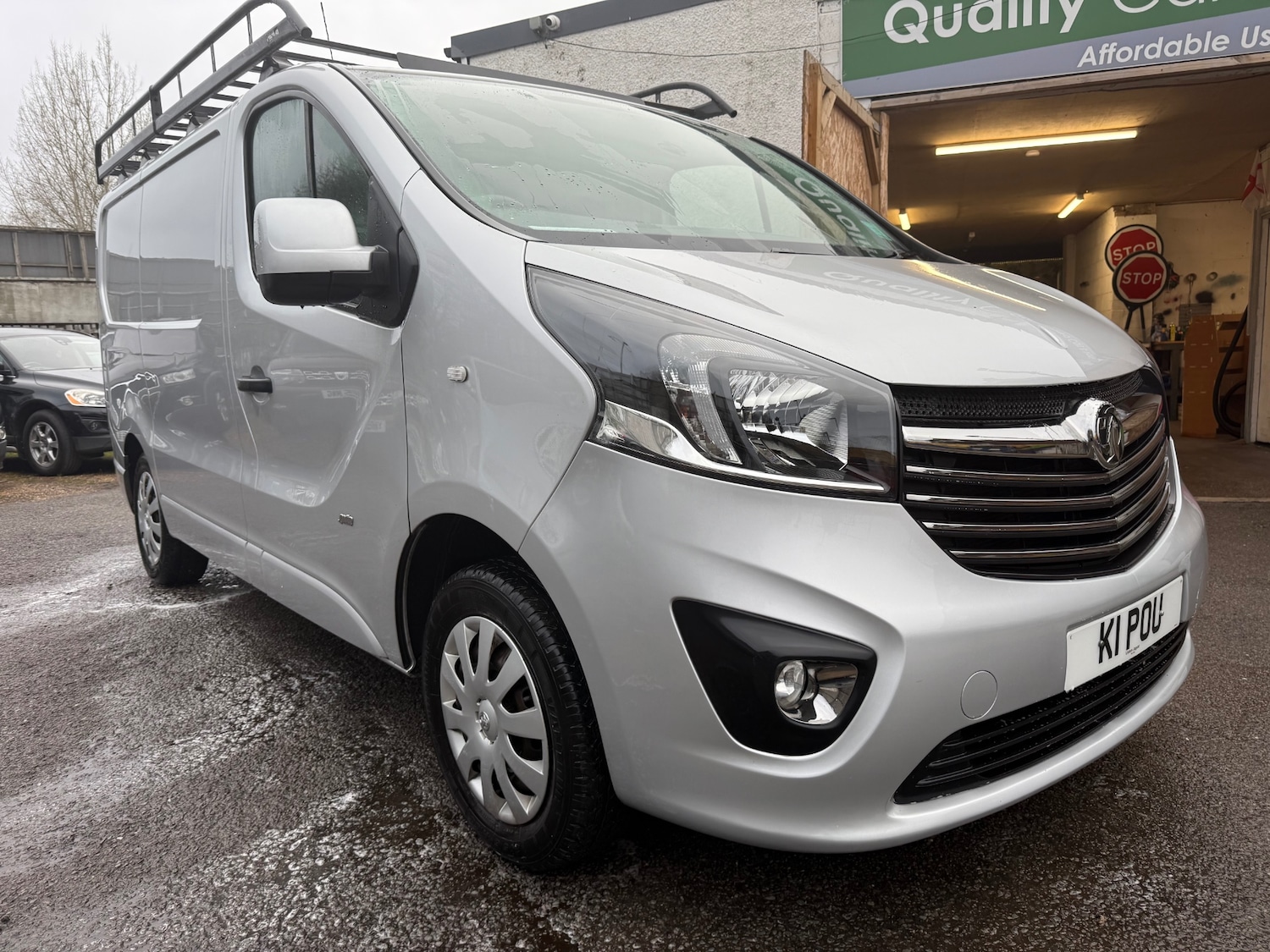 Used Vauxhall Vivaro 2017 for sale - 76720155: Photo 2