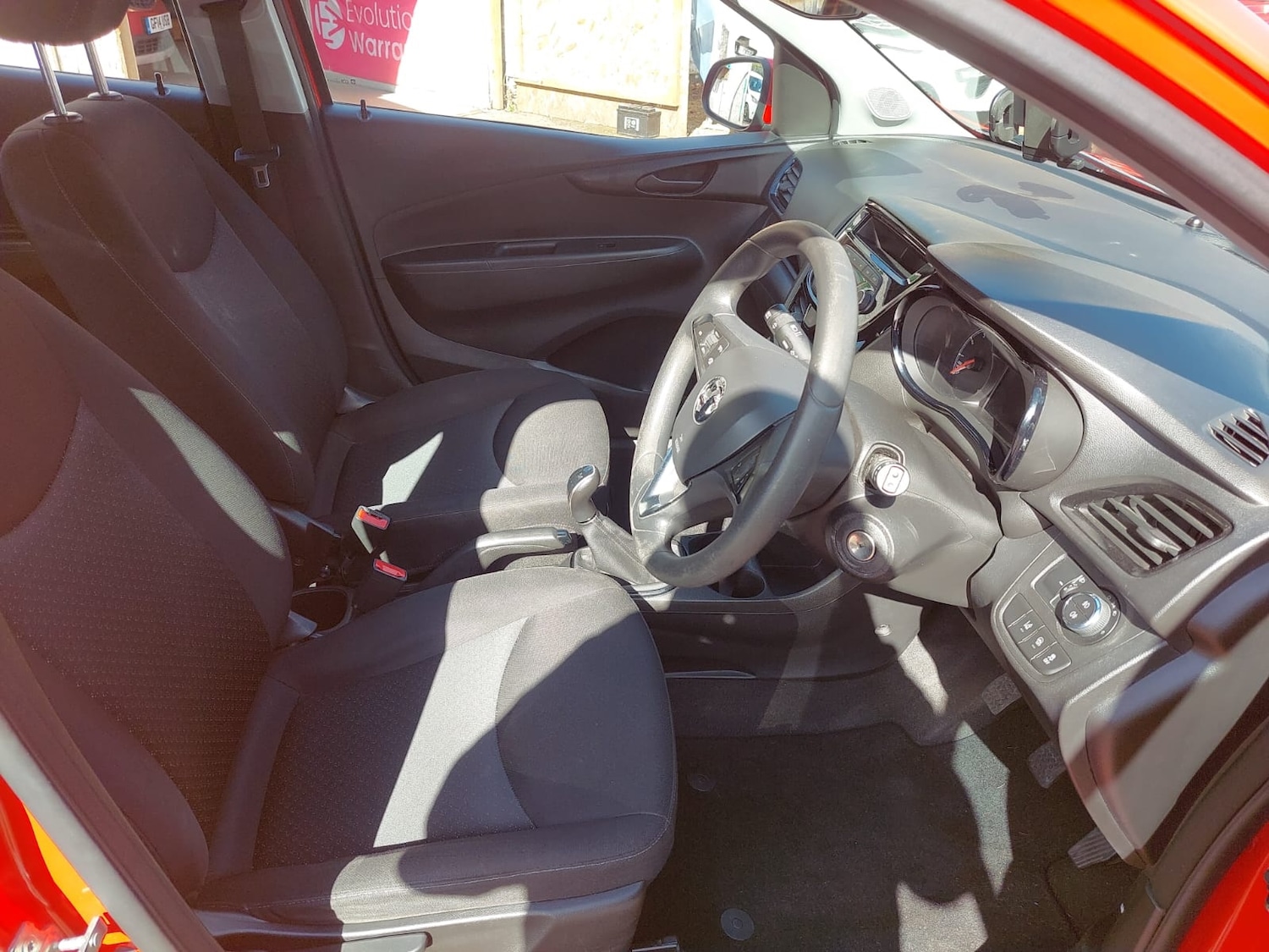 Used Vauxhall Viva 2016 for sale - 78026862: Photo 11