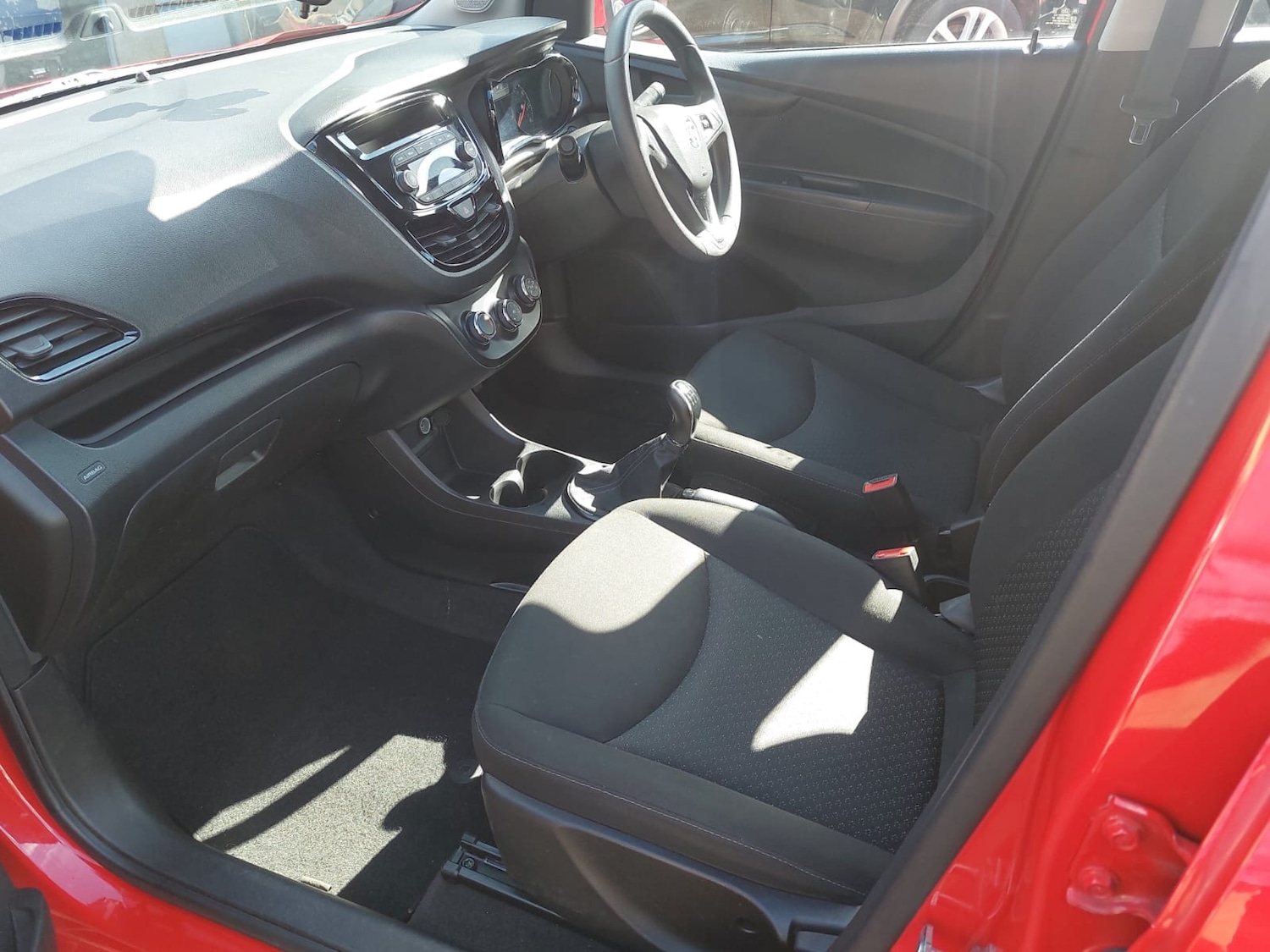 Used Vauxhall Viva 2016 for sale - 78026862: Photo 9