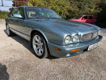 2002 (02) 4L XJR 4dr Auto