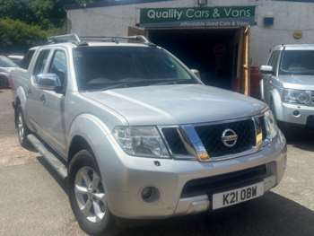 Used Nissan Navara 2010 for sale - 74883564: Photo