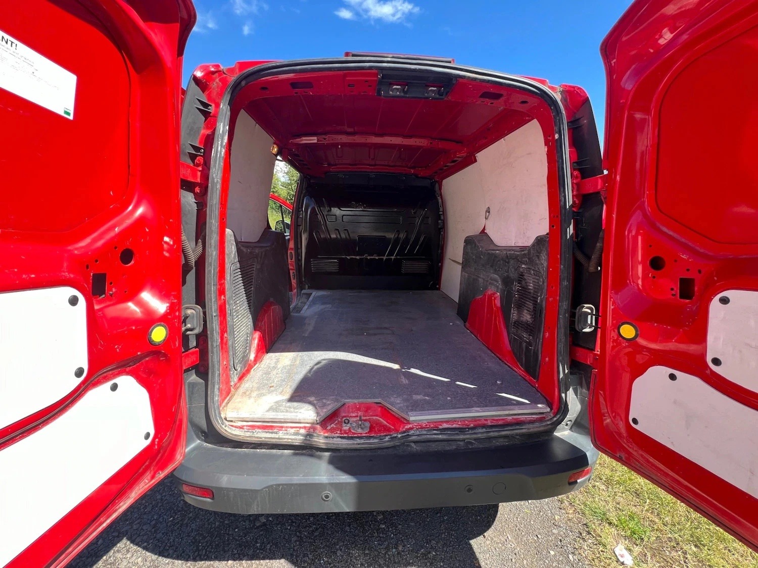 Used Ford Transit Connect 2014 for sale - 75982899: Photo 11