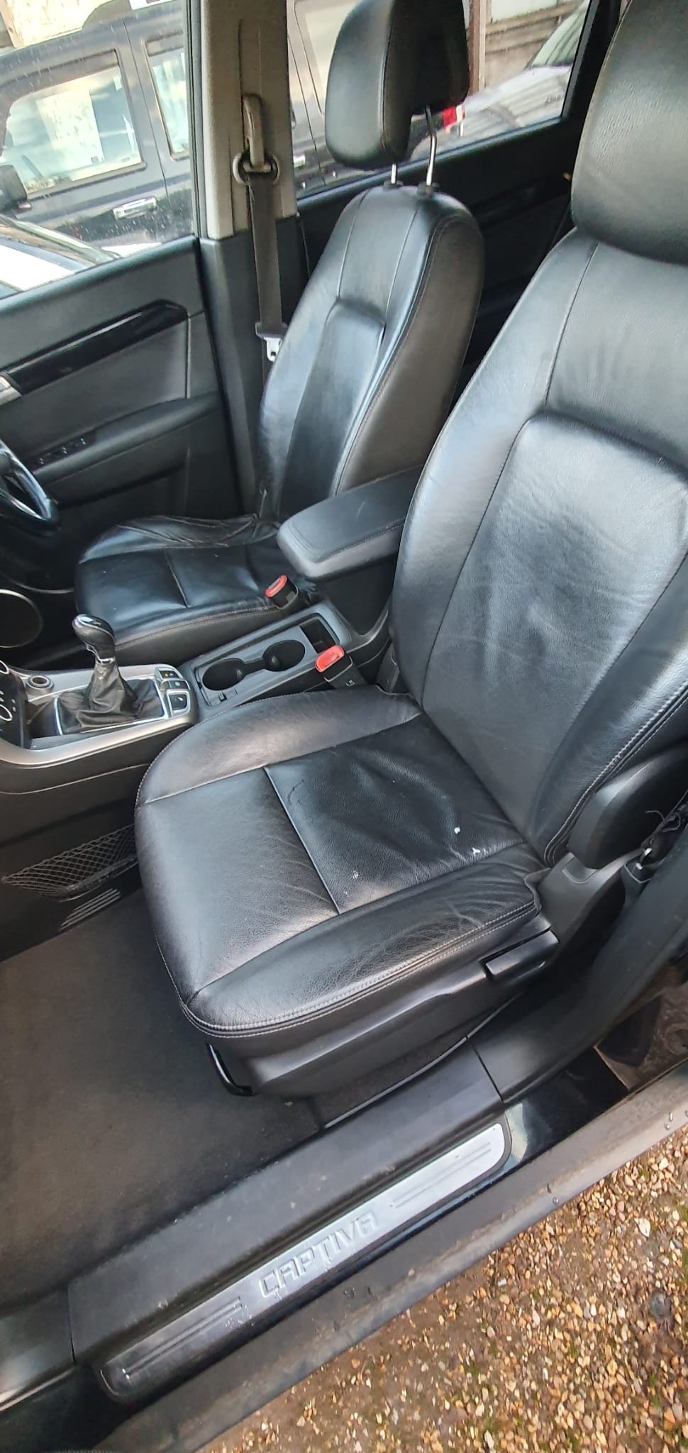 Used Chevrolet Captiva 2011 for sale - 76626452: Photo 12