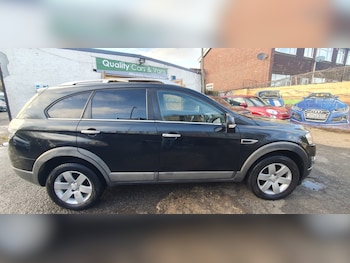 Used Chevrolet Captiva 2011 for sale - 76626452: Photo