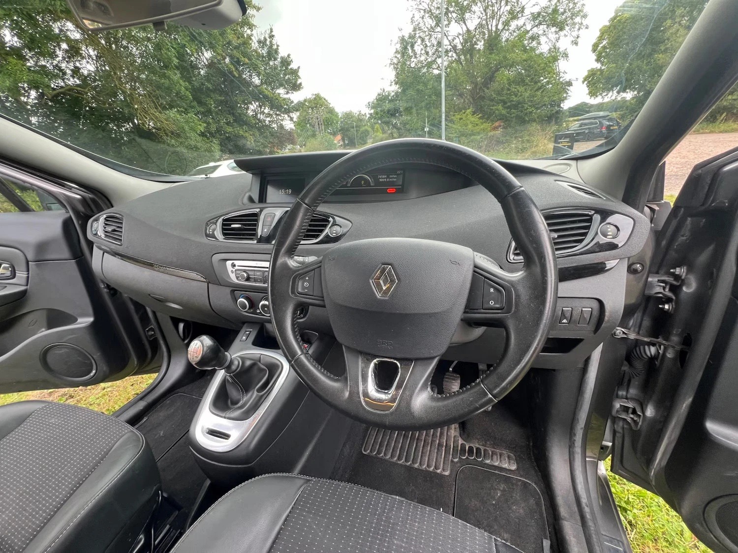 Used Renault Scenic 2013 for sale - 75983667: Photo 13