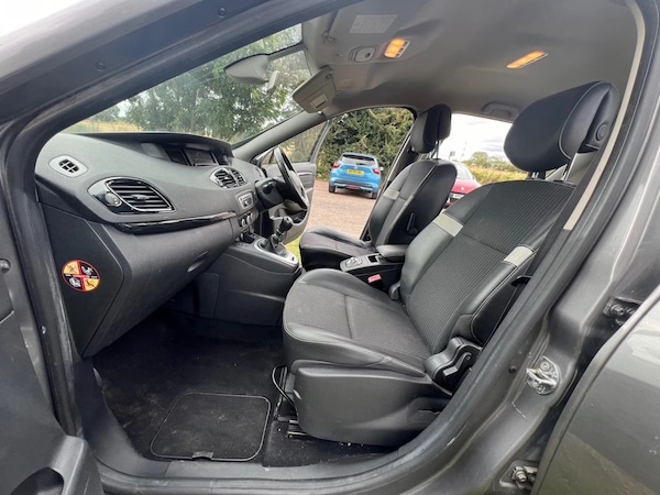 Used Renault Scenic 2013 for sale - 75983667: Photo 7