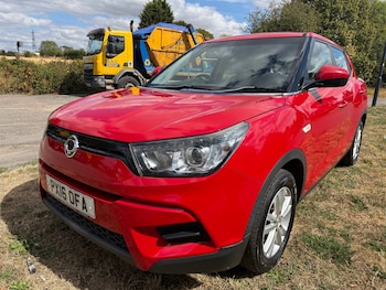 Used Ssangyong Tivoli 2016 for sale - 79616282: Photo