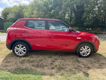 Used Ssangyong Tivoli 2016 for sale - 79616282: Photo