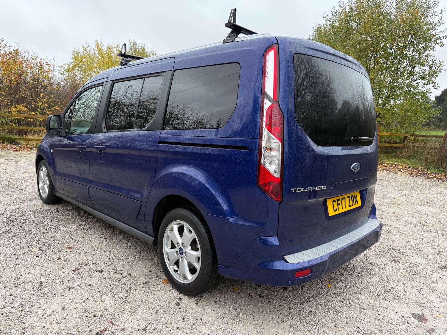 Used Ford Grand Tourneo Connect 2017 for sale - 76555351: Photo 3