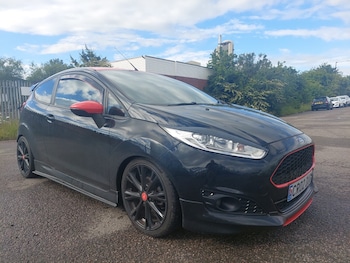 Used Ford Fiesta 2016 for sale - 78864107: Photo