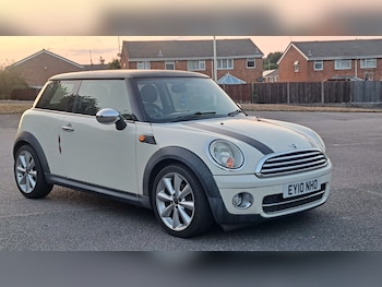 Used MINI Hatch 2010 for sale - 79267236: Photo