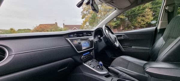 Used Toyota Auris 2015 for sale - 76318684: Photo 34