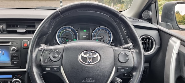 Used Toyota Auris 2015 for sale - 76318684: Photo 38