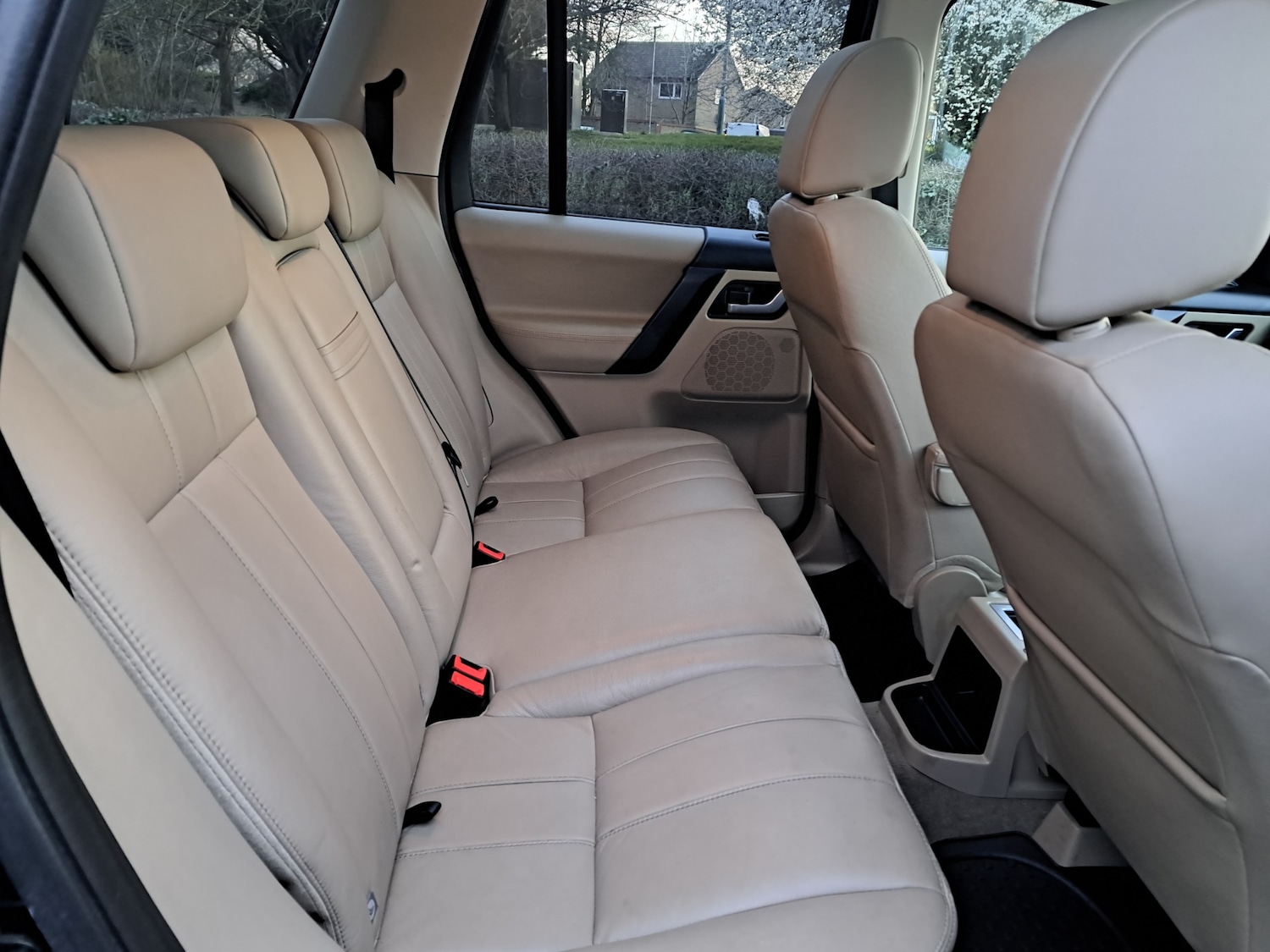 Used Land Rover Freelander 2010 for sale - 77704333: Photo 12