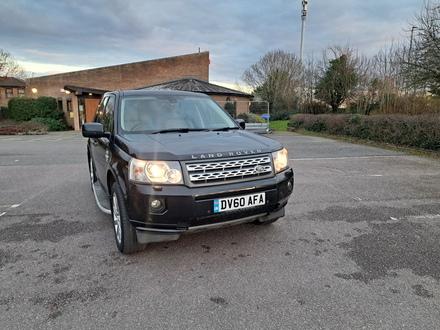 Used Land Rover Freelander 2010 for sale - 77704333: Photo 2
