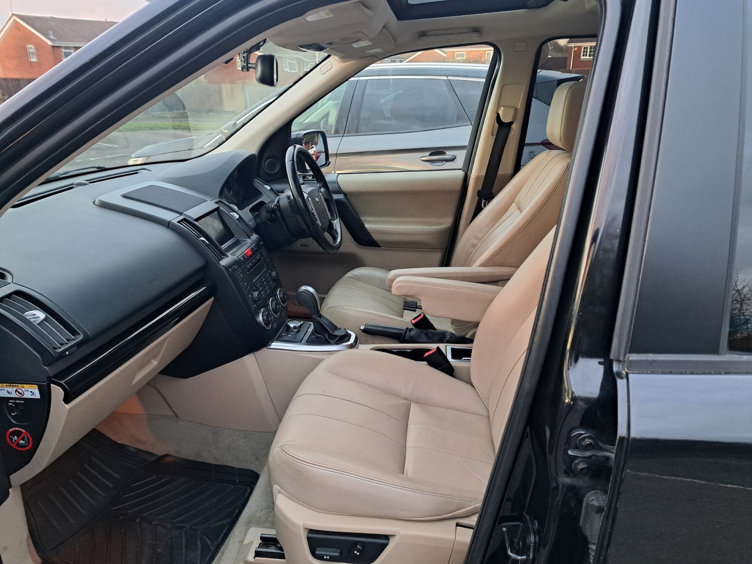 Used Land Rover Freelander 2010 for sale - 77704333: Photo 24