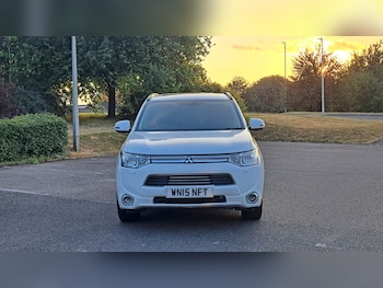 Used Mitsubishi Outlander 2015 for sale - 79256829: Photo