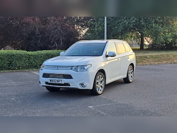 Used Mitsubishi Outlander 2015 for sale - 79256829: Photo