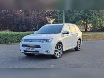 Used Mitsubishi Outlander 2015 for sale - 79256829: Photo