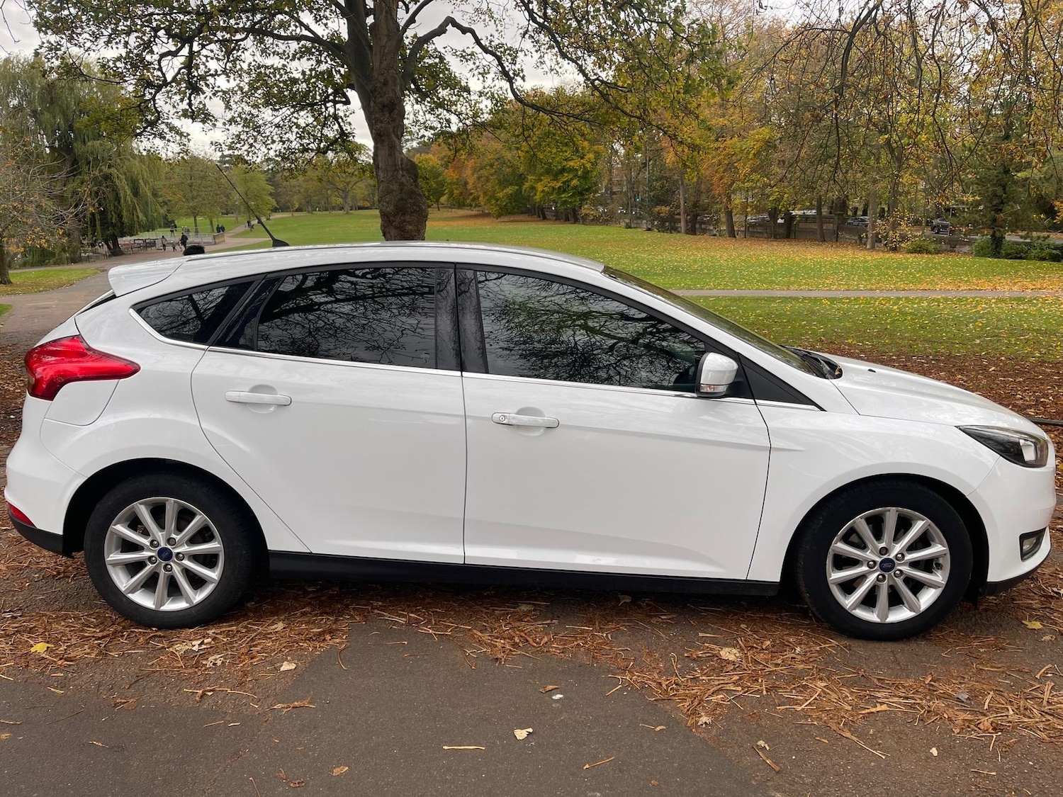 Used Ford Focus 2017 for sale - 76401869: Photo 4