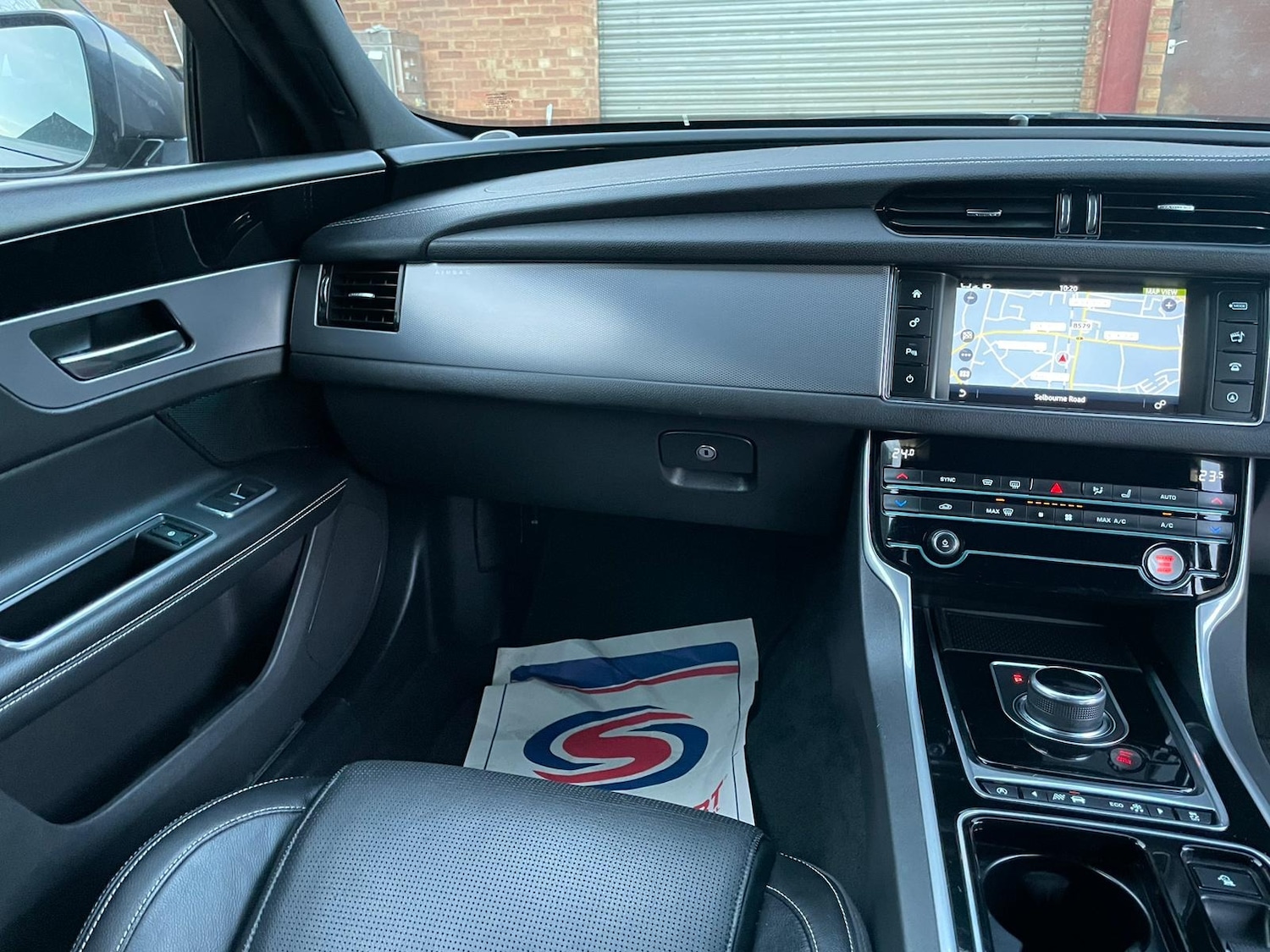 Used Jaguar XF 2017 for sale - 76446998: Photo 19