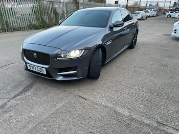 Jaguar XF feature image 1