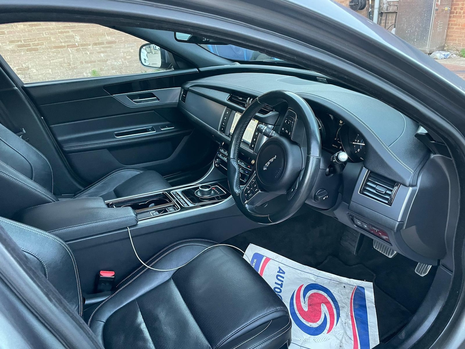 Used Jaguar XF 2017 for sale - 76446998: Photo 21