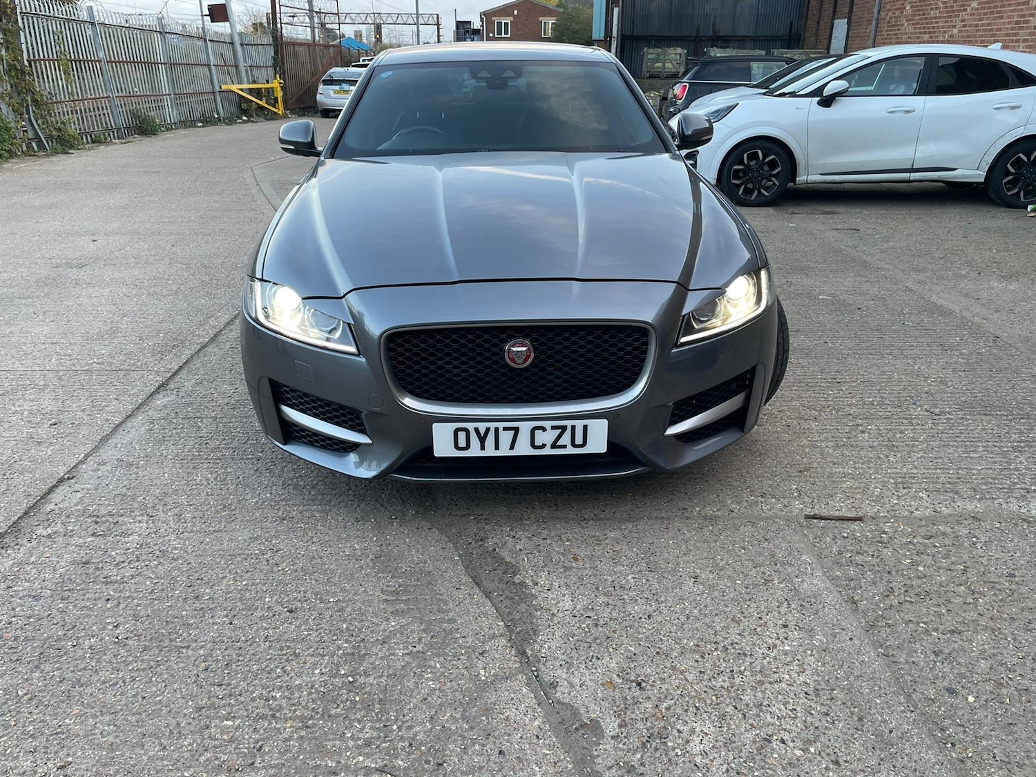 Used Jaguar XF 2017 for sale - 76446998: Photo 6