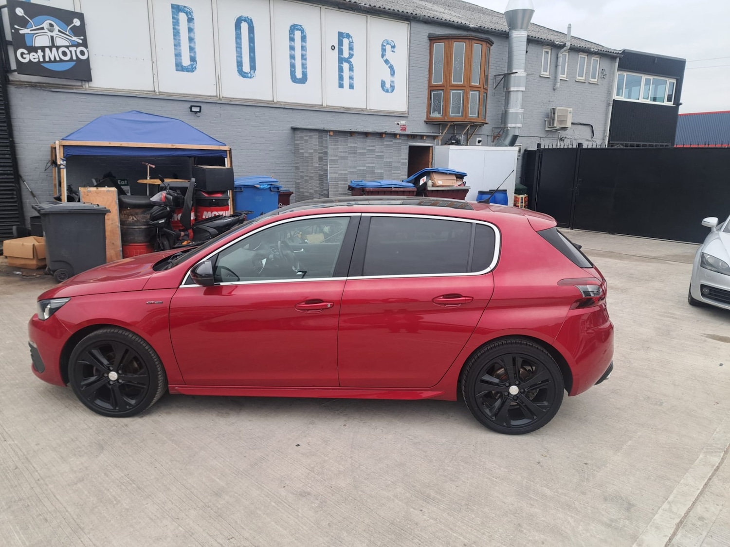 Used Peugeot 308 2018 for sale - 76318683: Photo 6