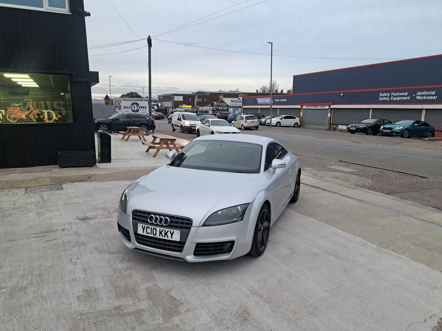 Used Audi TT 2010 for sale - 76348693: Photo 15