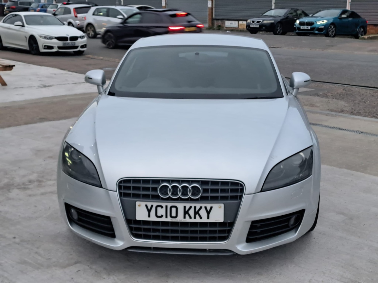 Used Audi TT 2010 for sale - 76348693: Photo 5