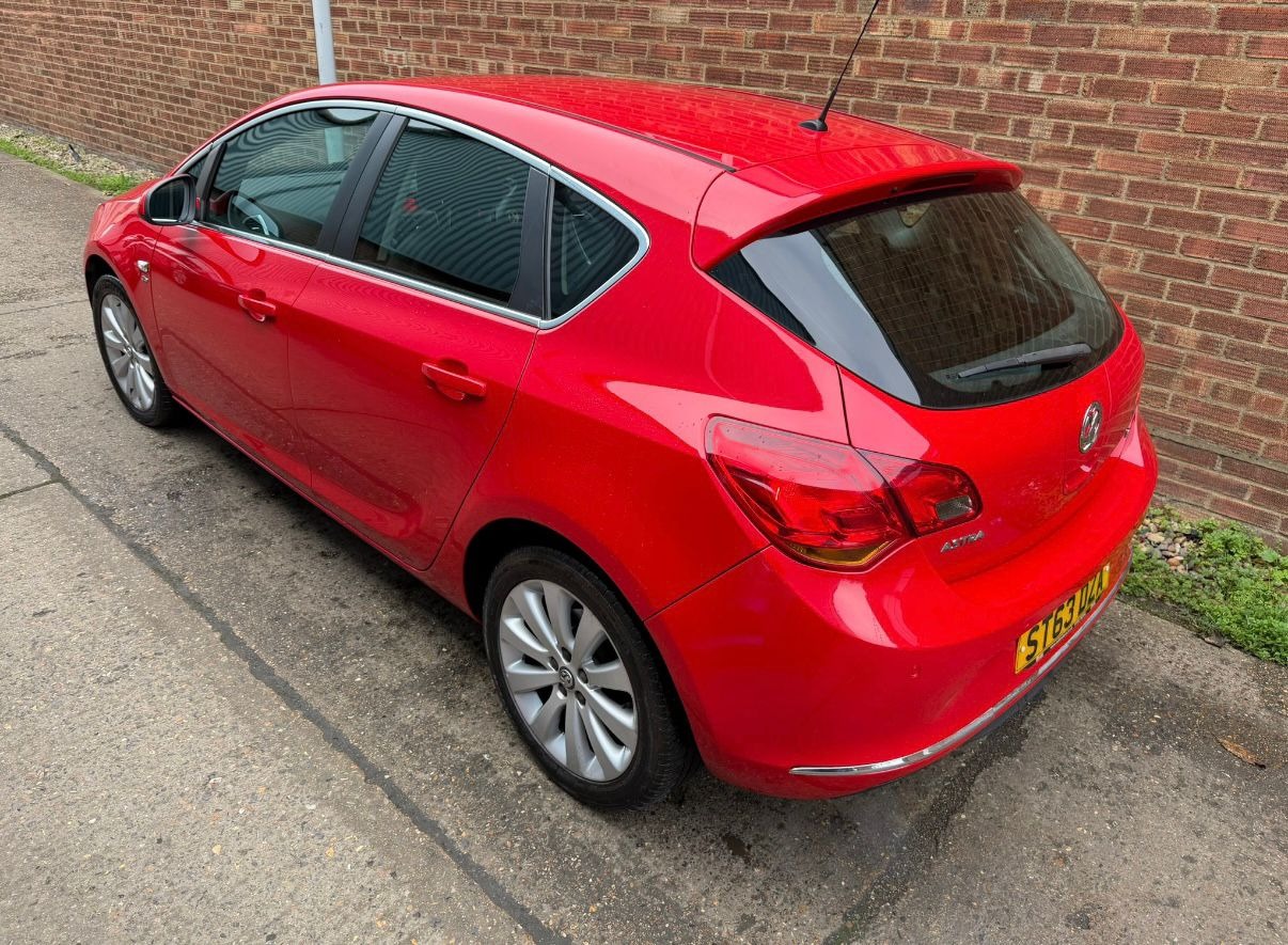 Used Vauxhall Astra 2014 for sale - 77050300: Photo 14